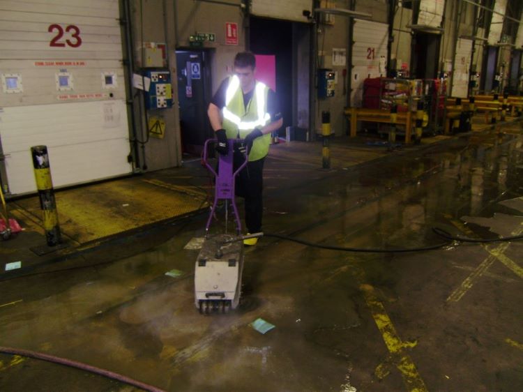 P8080006 water jet paint removal example