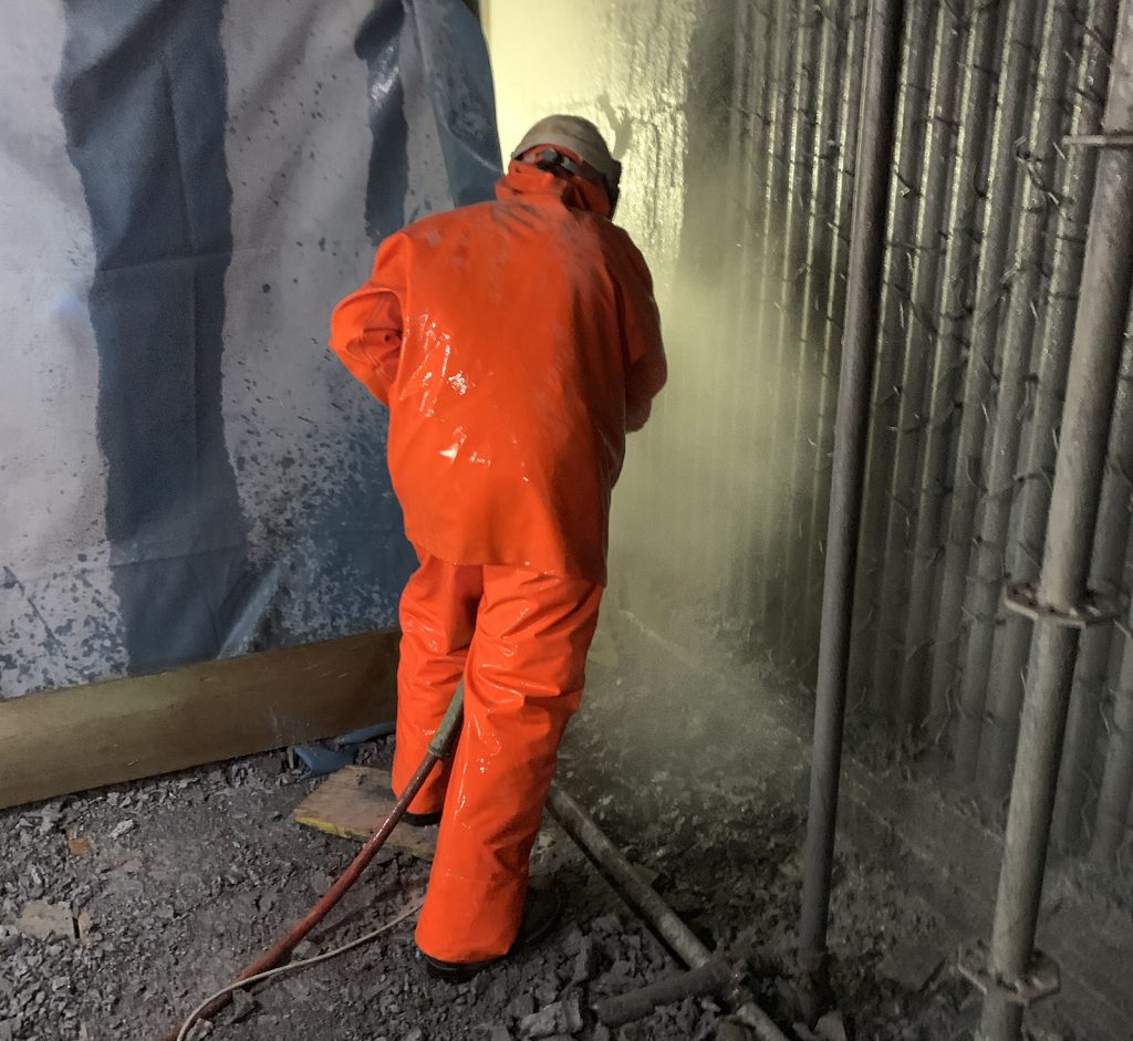 Hand lance done using our Aqua 14 pump at 2800 bar, operator wearing their own full TST protection underneath their wet suit. Each operator has there very own TST suit, boots and helmet